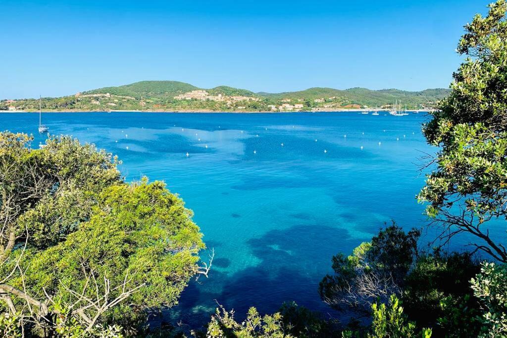Superbe 4 Couchages Avec Terrasse - Clim - 50M De La Mer Saint-Raphaël المظهر الخارجي الصورة